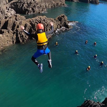 Naturebreak-Cliff-Jump