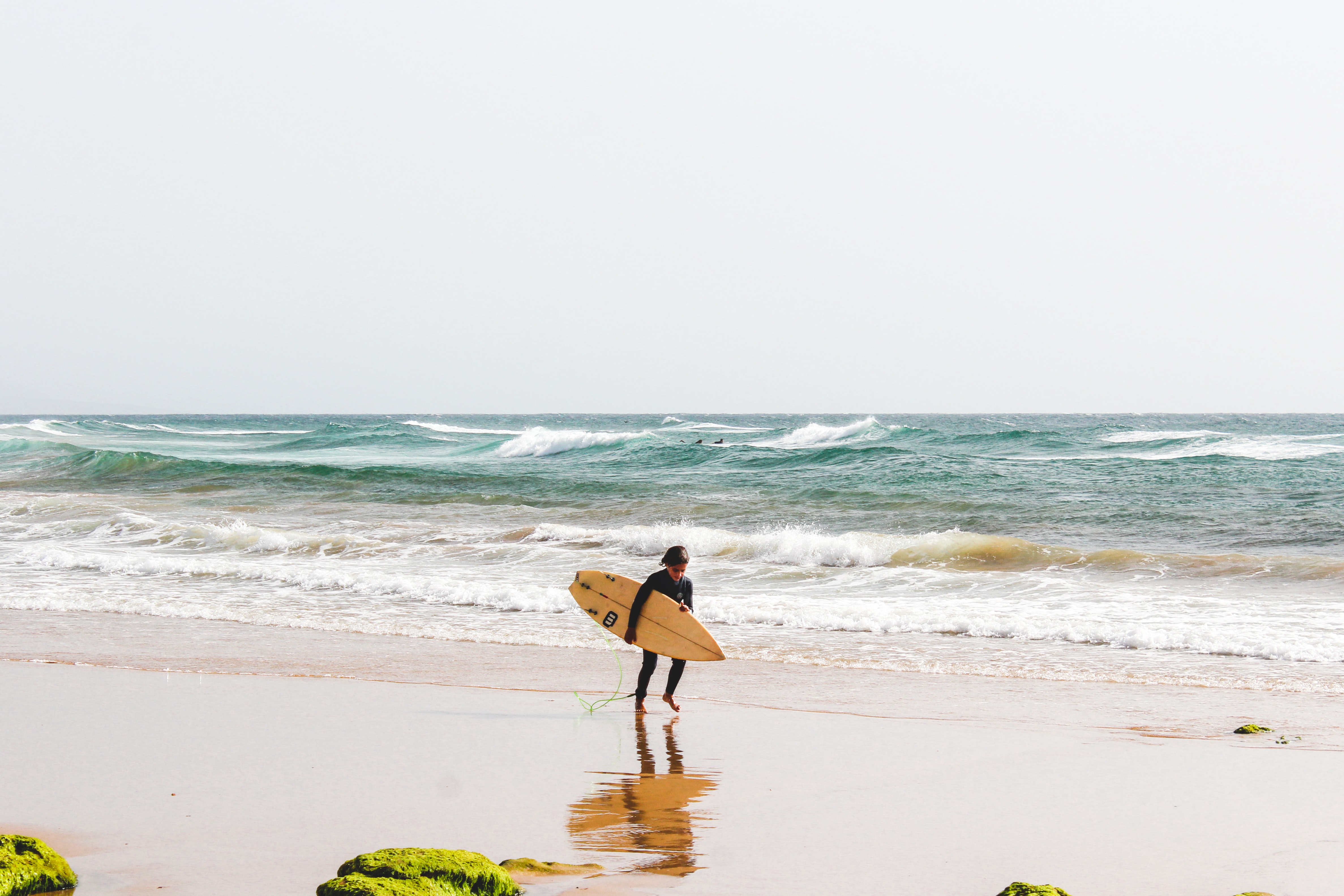 Naturebreak_Beach_Surfer_Image